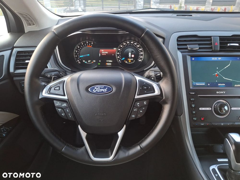 Ford Mondeo - 10