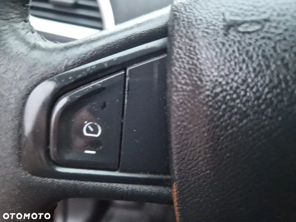 Renault Scenic TCe 130 Dynamique - 17