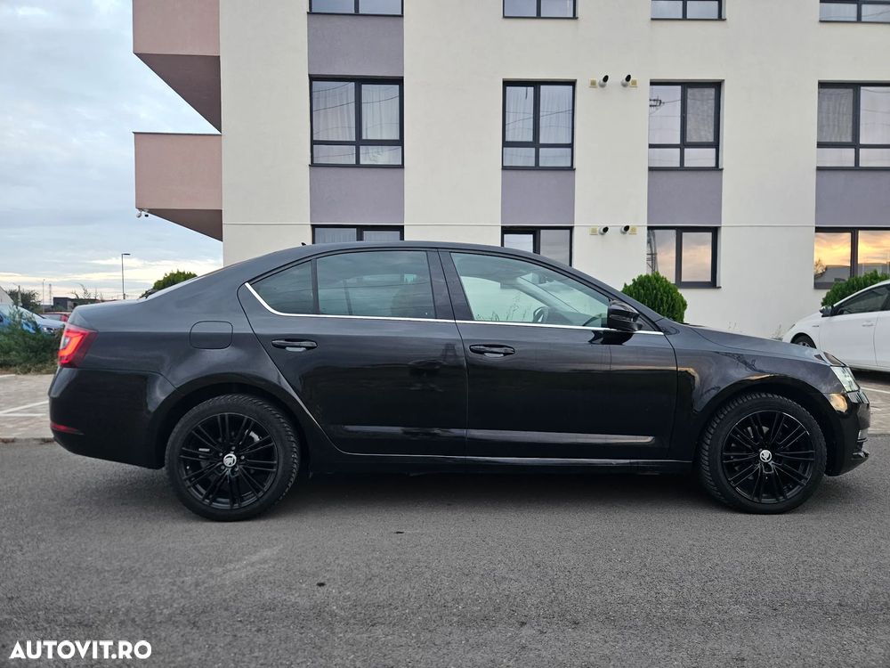 Skoda Octavia ver-2-0-tdi-dsg-clever - 10
