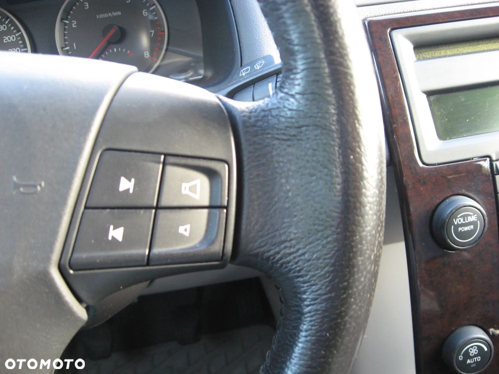 Volvo V50 - 26