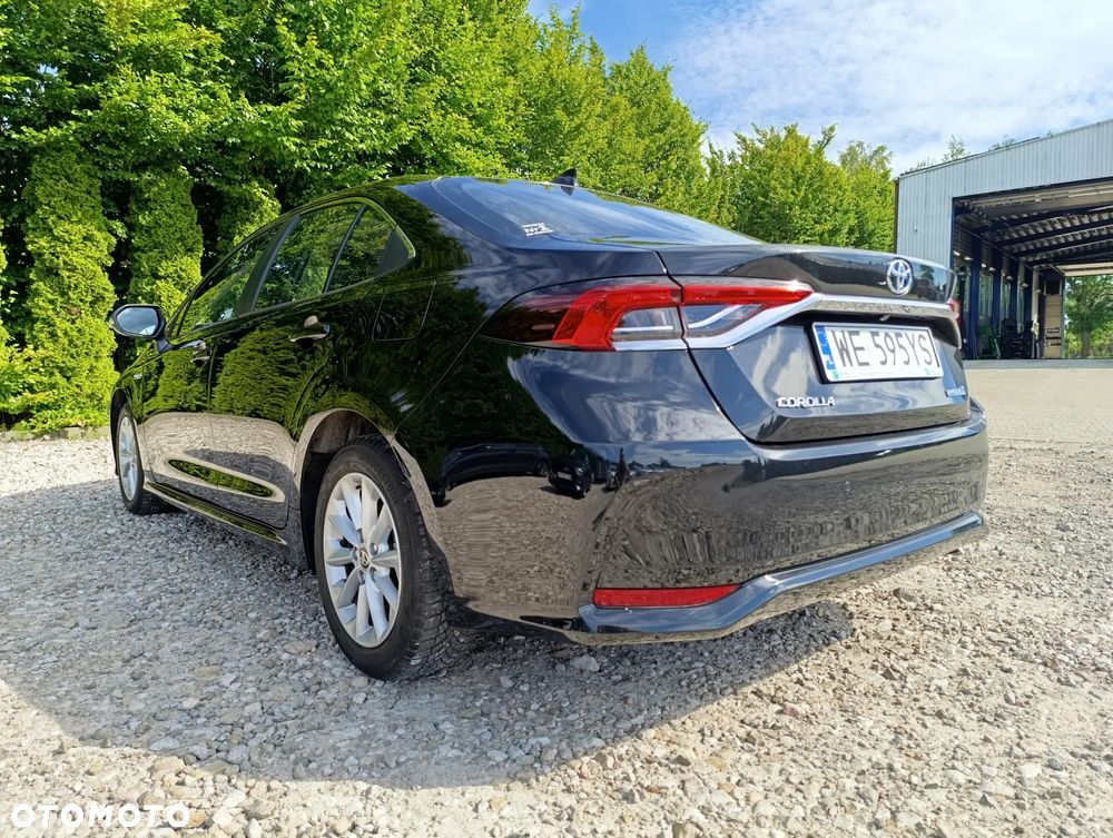Toyota Corolla 1.8 Hybrid Comfort - 13