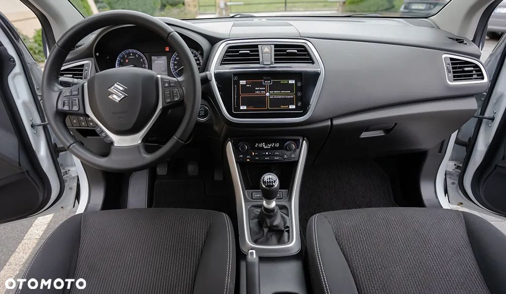 Suzuki SX4 S-Cross 1.4 SHVS Premium - 30
