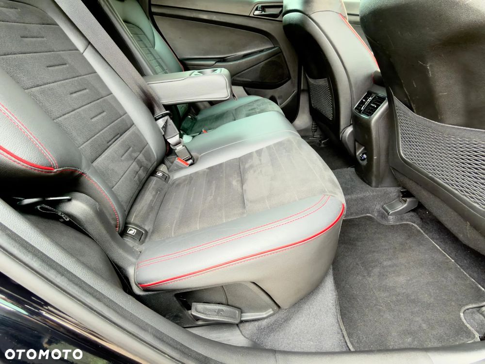 Hyundai Tucson 1.6 GDi 4WD DCT N Line - 27
