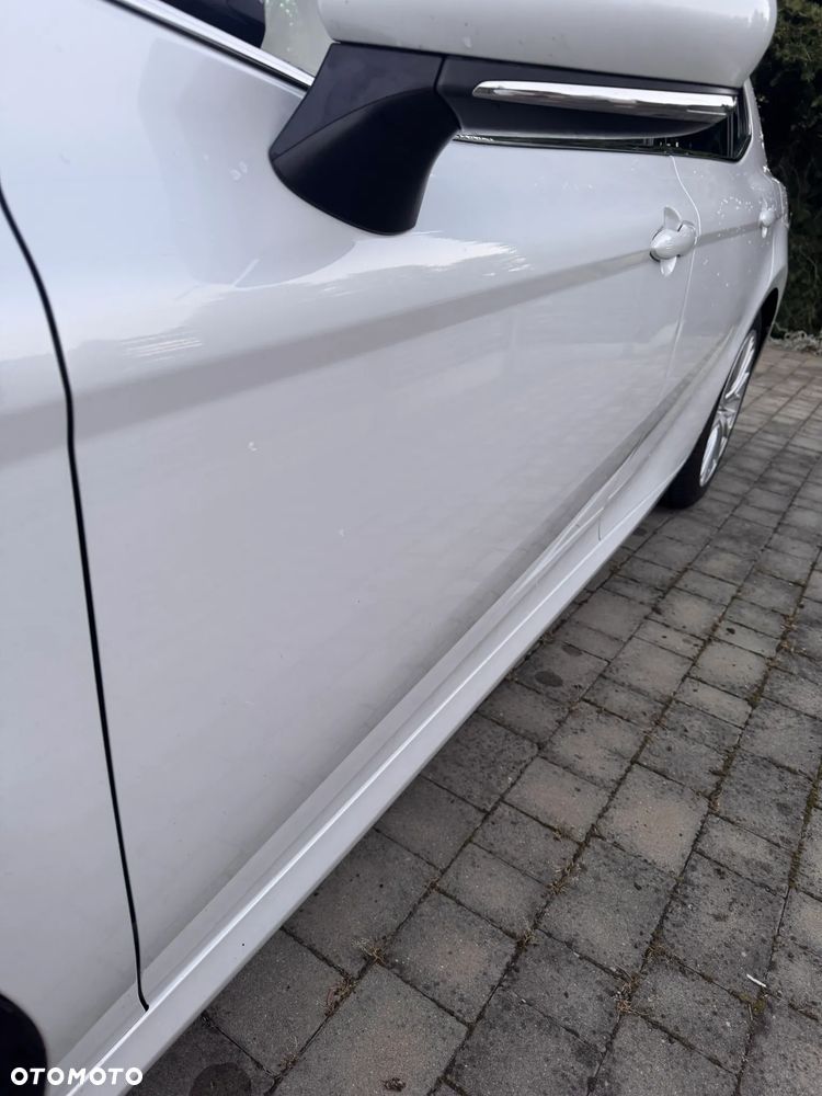 Toyota Camry 2.5 Hybrid Executive CVT - 6