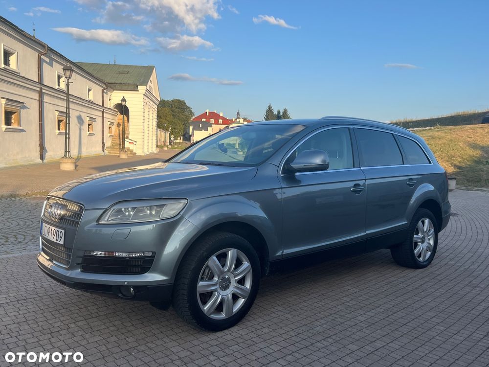 Audi Q7 - 4
