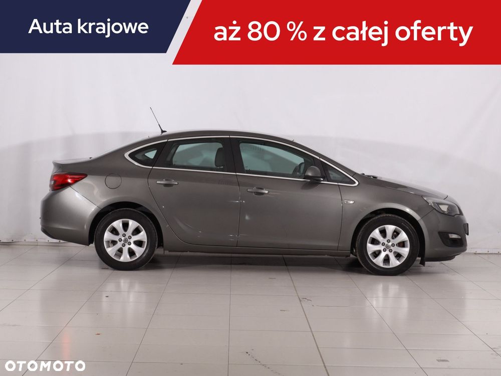 Opel Astra - 8