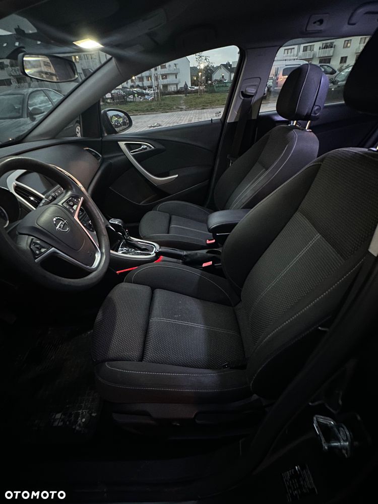 Opel Astra - 10