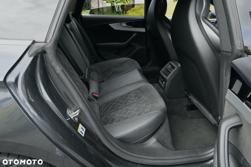 Audi A5 Sportback 35 TFSI S tronic S line - 29
