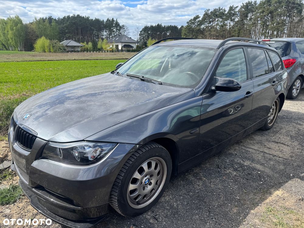 BMW Seria 3 318d DPF - 2