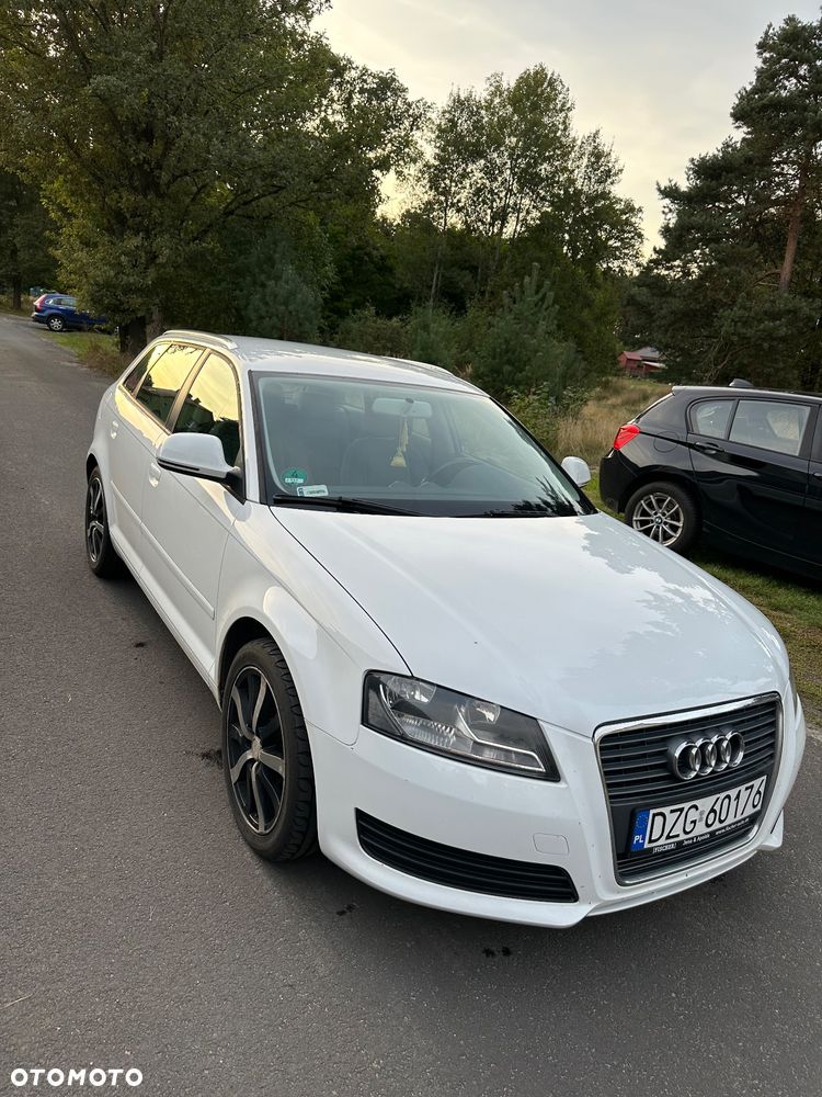 Audi A3 Sportback 1.4 TFSI Attraction - 1