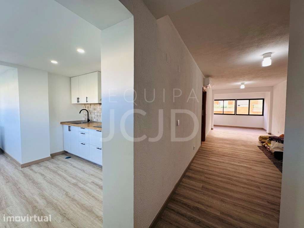 Apartamento T3 Totalmente Remodelado a Estrear - Costa da Caparica - Grande imagem: 3/20