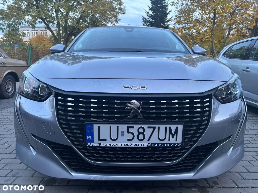 Peugeot 208 2021 photo 3