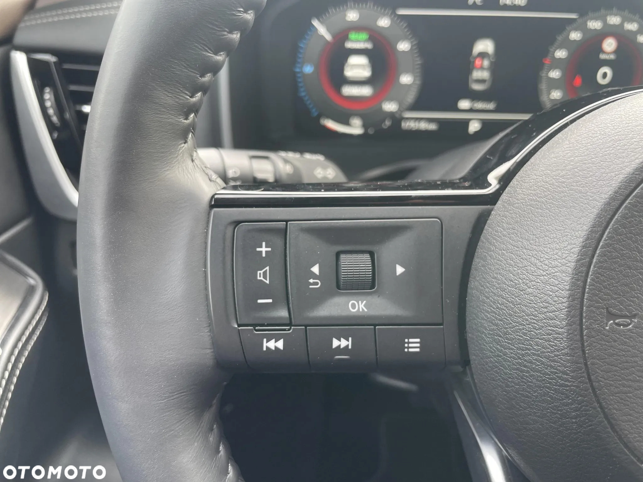 Nissan X-Trail - 24