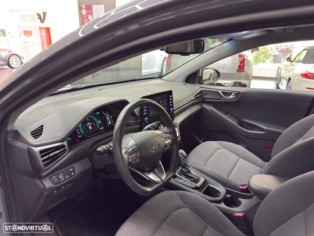Hyundai Ioniq 1.6 GDI PHEV Pack Plus - 15