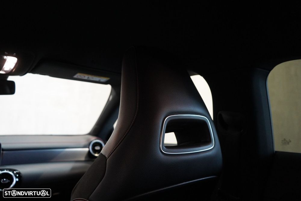 Mercedes-Benz CLA 180 - 28