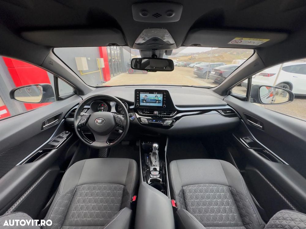 Toyota C-HR 1.8 HSD 122 CP 4x2 CVT Style - 28