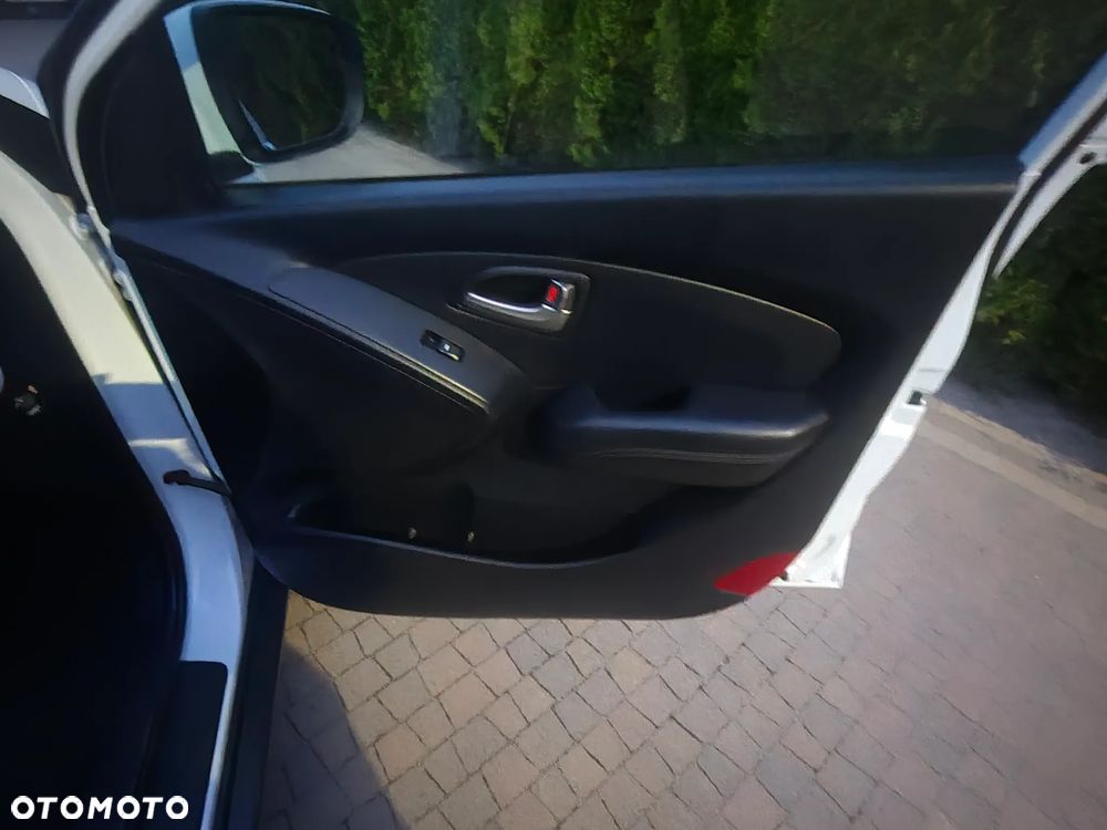 Hyundai ix35 - 27
