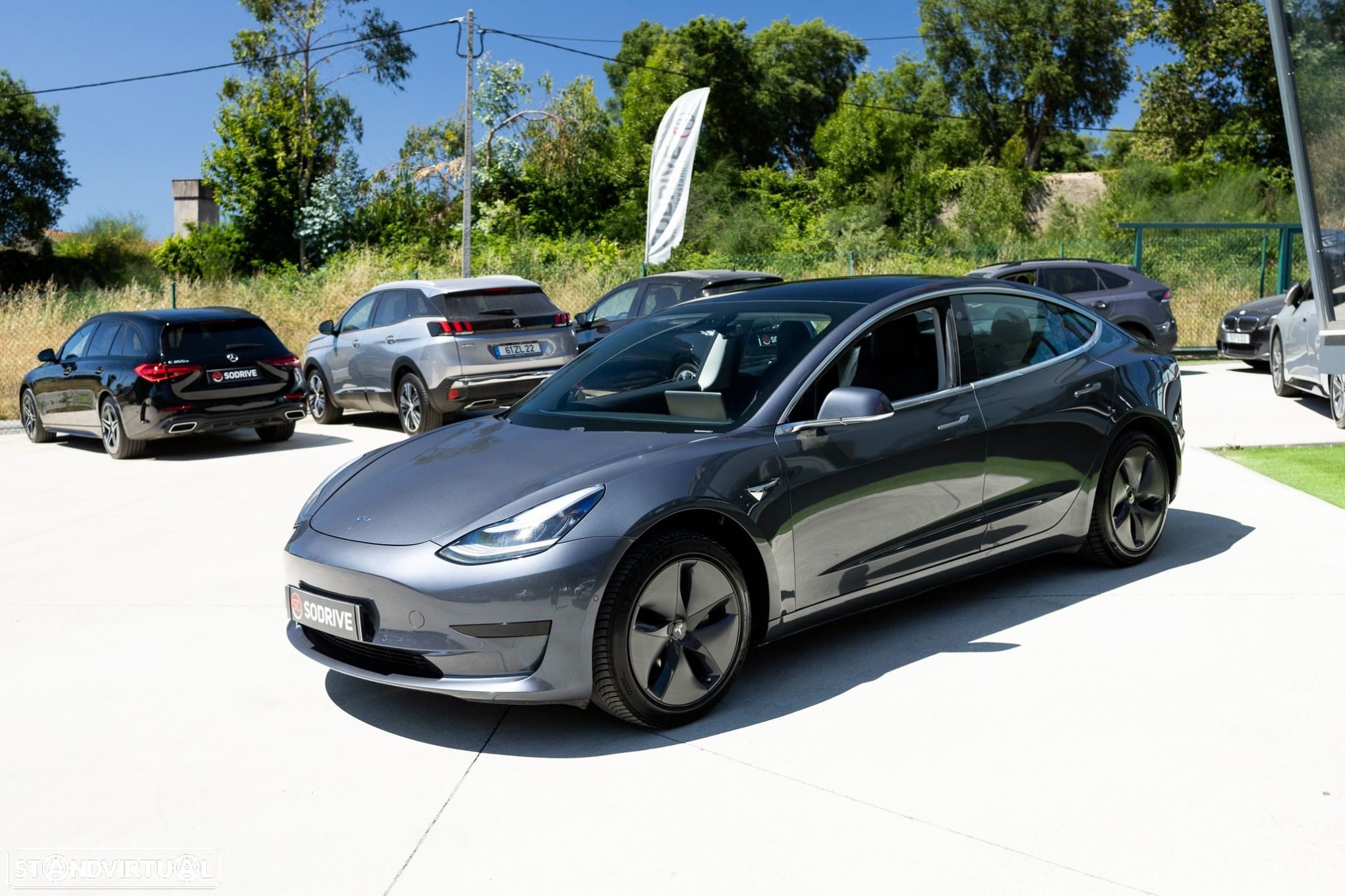 Tesla Model 3 Standard RWD Plus - 27