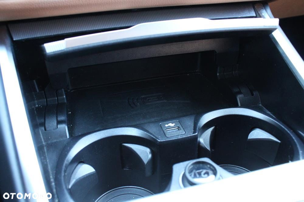 BMW Seria 3 - 21