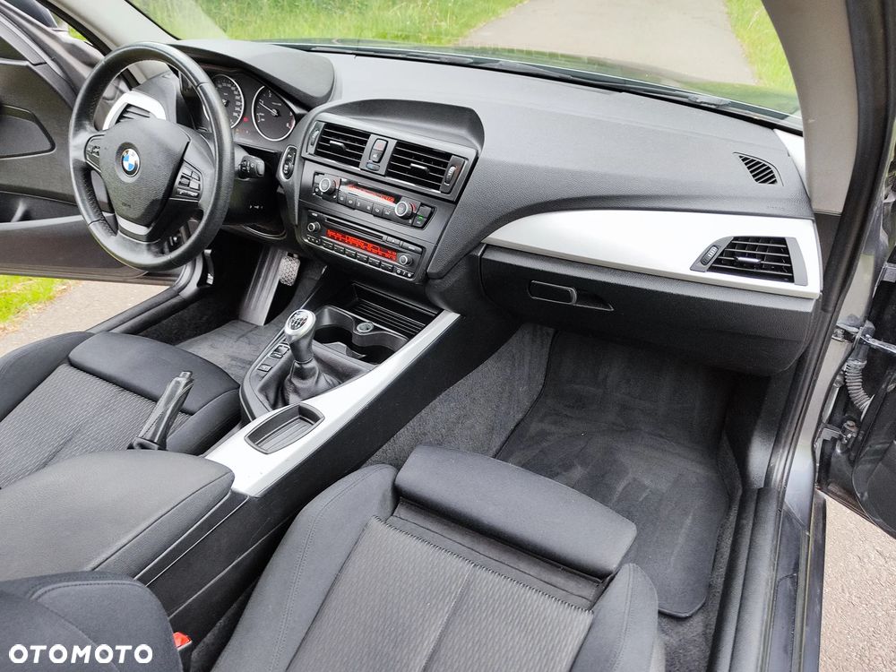BMW Seria 1 114d - 16