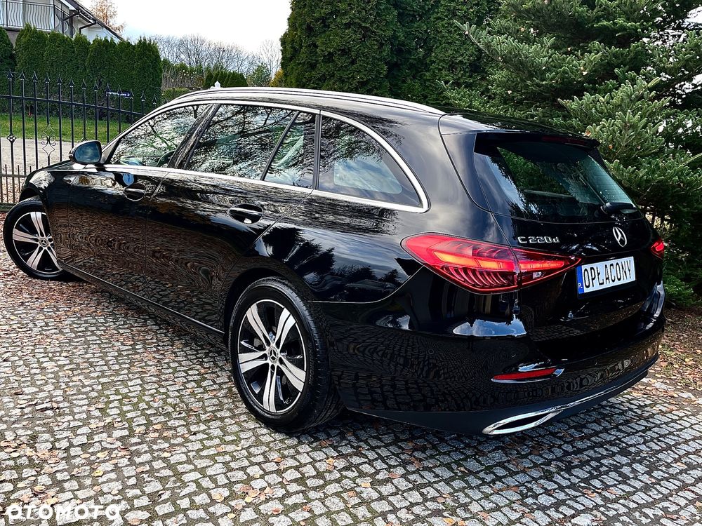 Mercedes-Benz Klasa C 220 d T 9G-TRONIC - 14