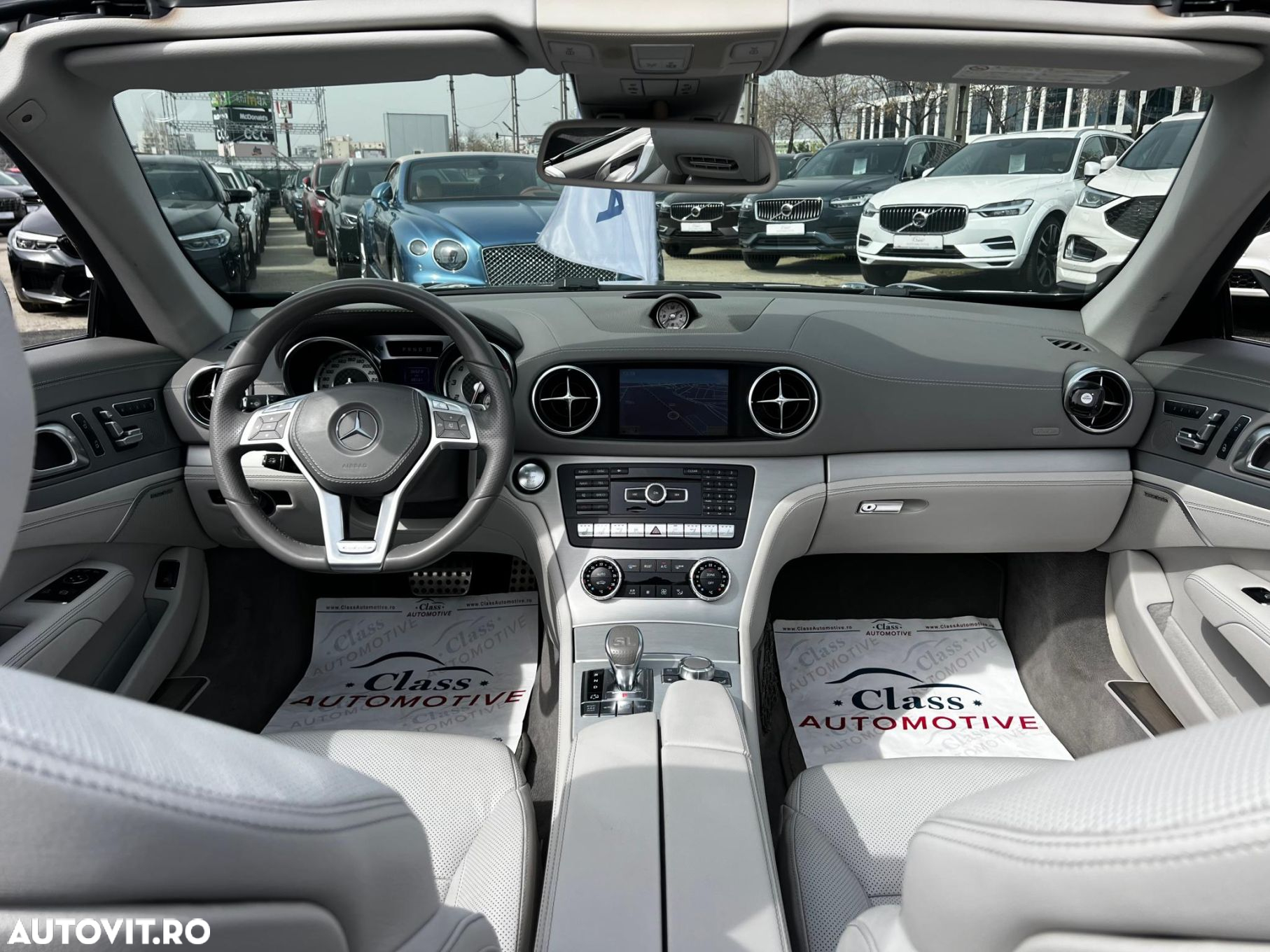 Mercedes-Benz SL - 15