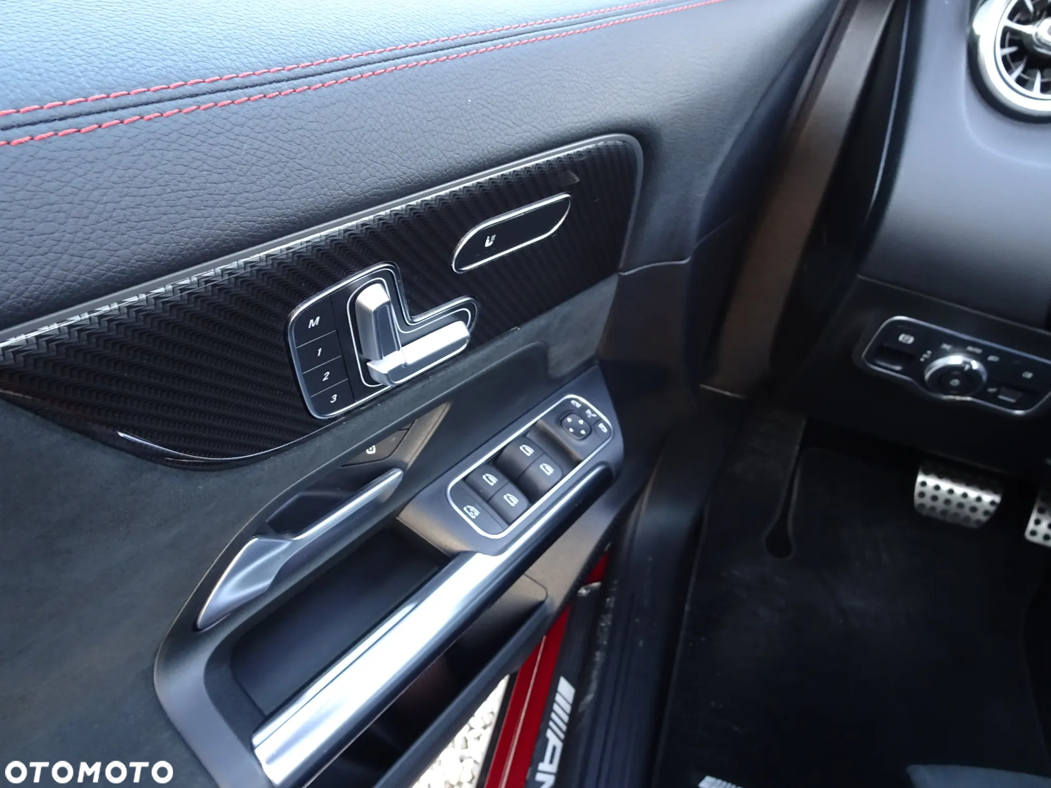 Mercedes-Benz GLA AMG 45 S 4-Matic+ - 23