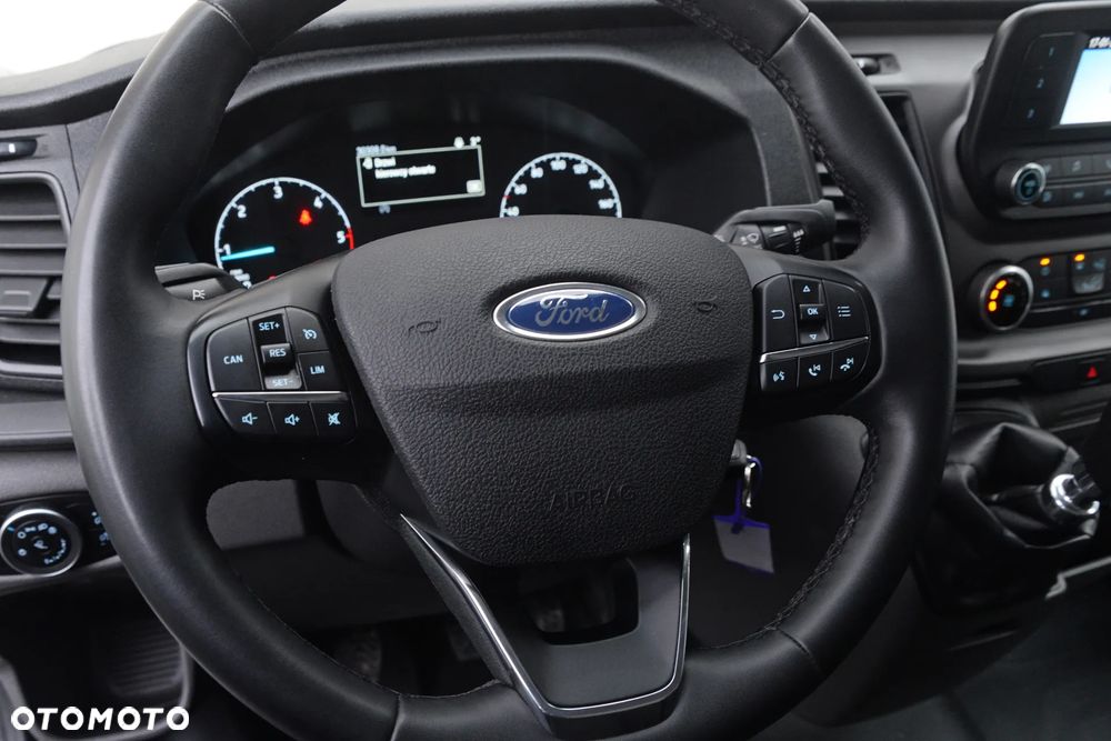 Ford Transit - 30