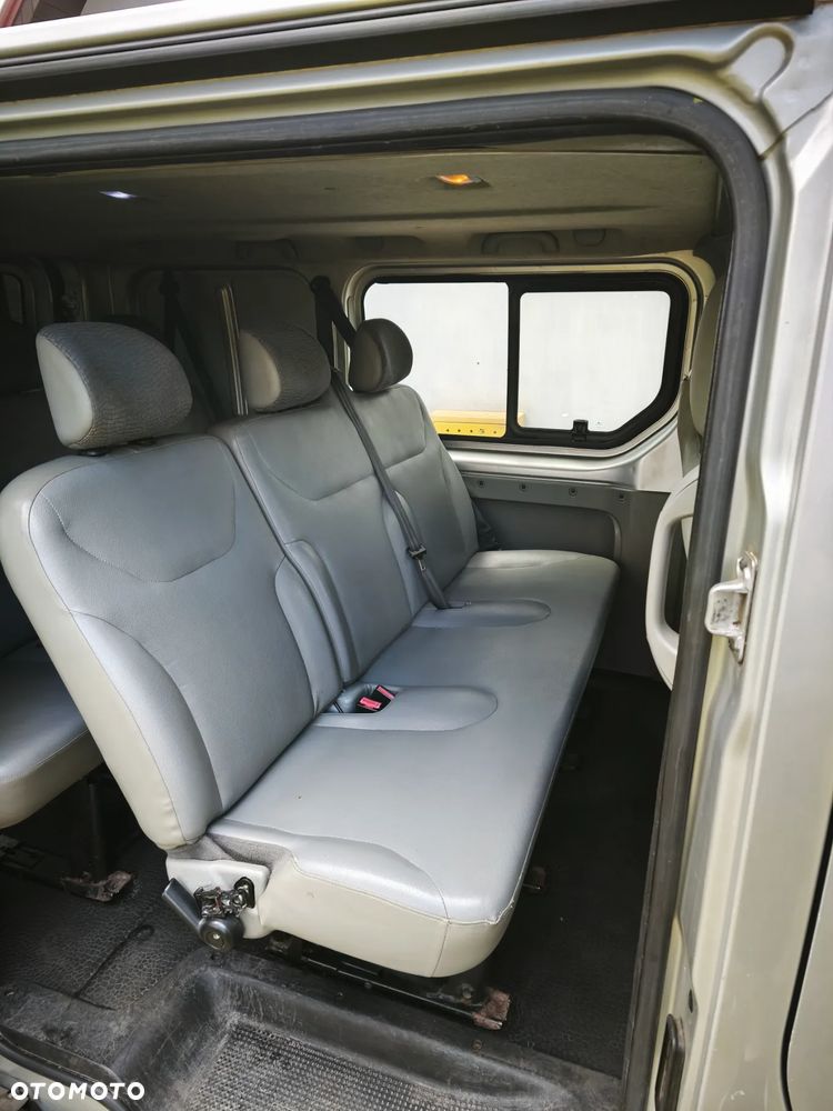 Opel Vivaro - 34