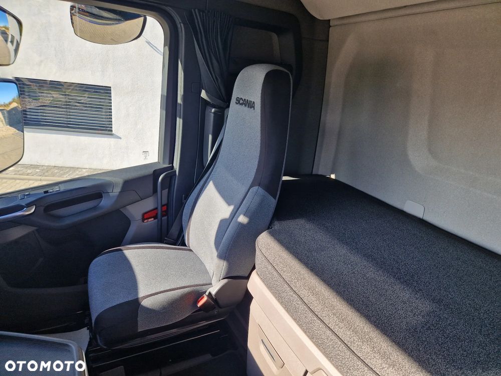 Scania S450/ 2021/ MEGA LOWDECK/ BAKI 1200L/ KLIMA POSTOJOWA/ FULL LEDY/ NOWEJ GENERACJI TACHO/ PO ZŁOTYM KONTRAKCIE - 23