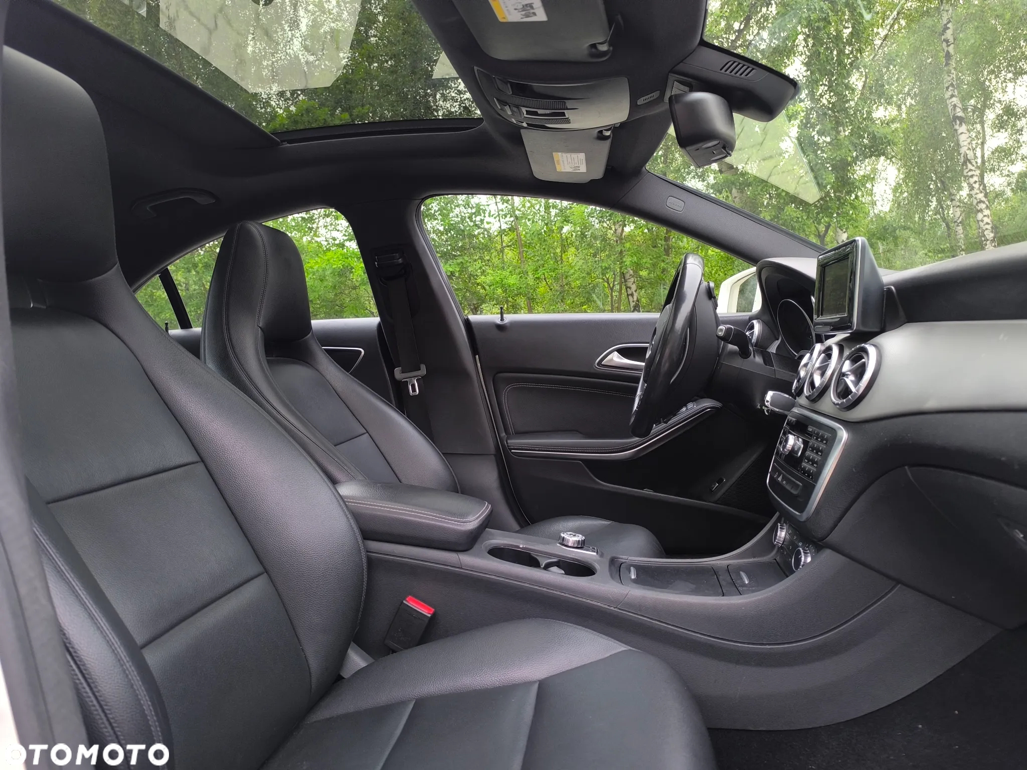 Mercedes-Benz CLA 250 7G-DCT - 13