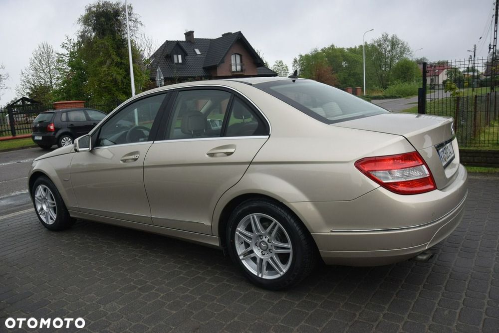 Mercedes-Benz Klasa C - 17