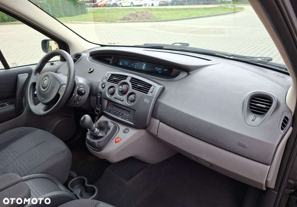 Renault Scenic - 15