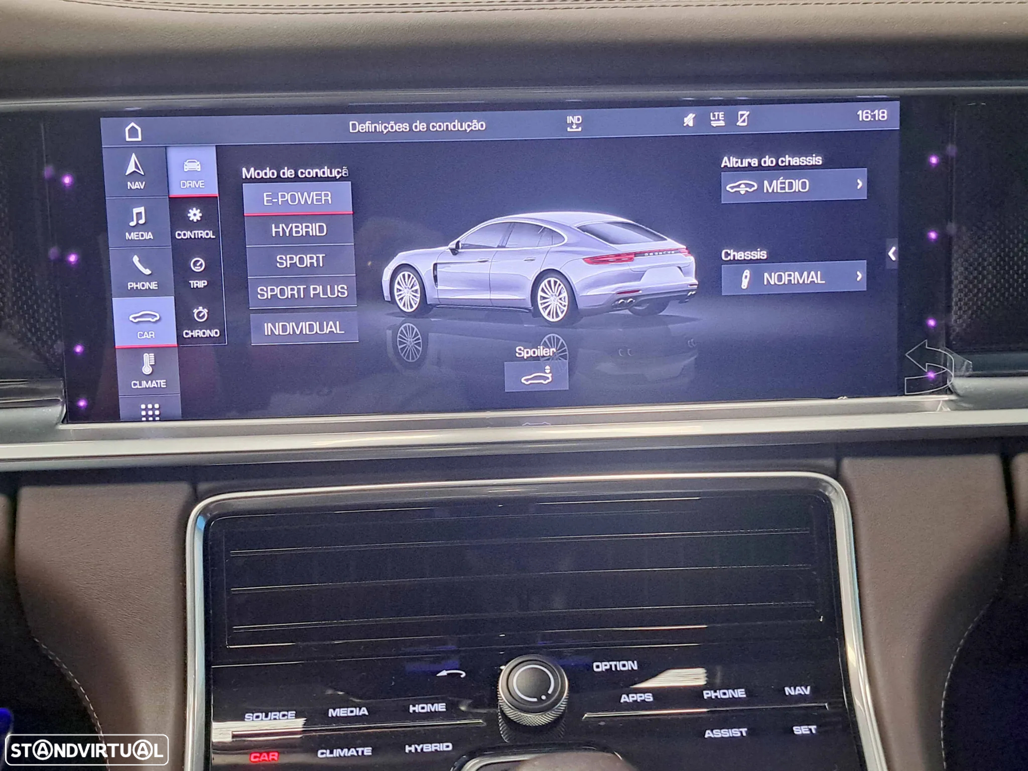 Porsche Panamera 4 E-Hybrid - 15