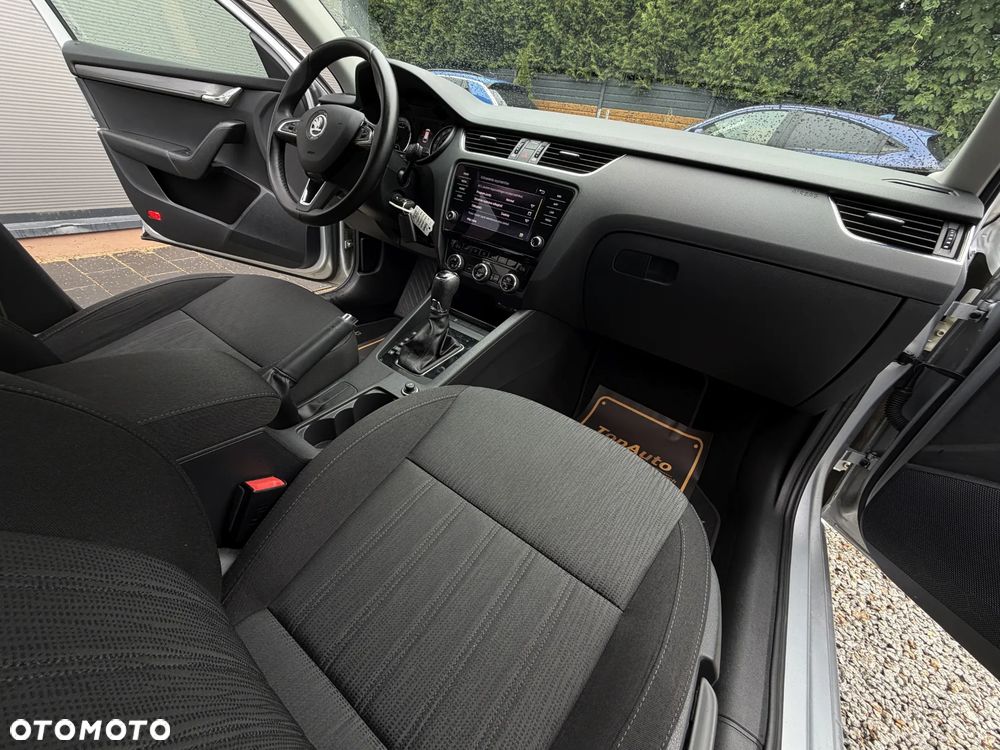 Skoda Octavia 2.0 TDI Elegance DSG - 15