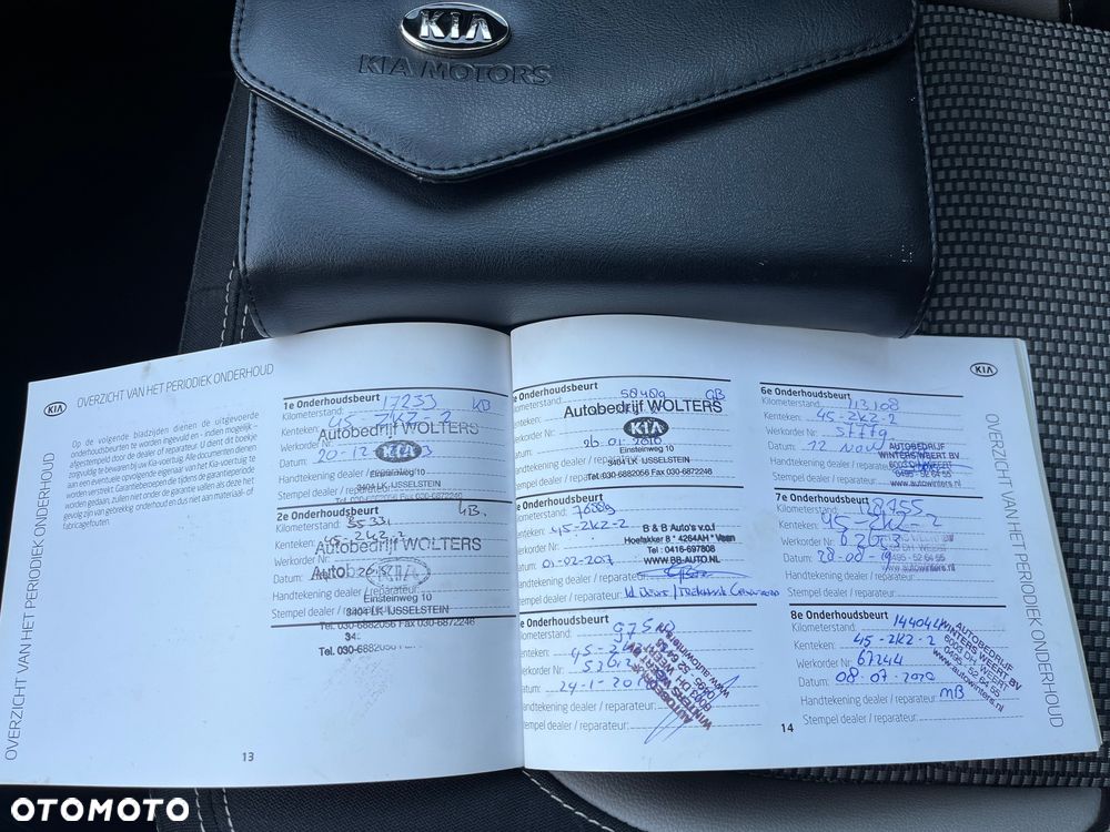 Kia Ceed - 13