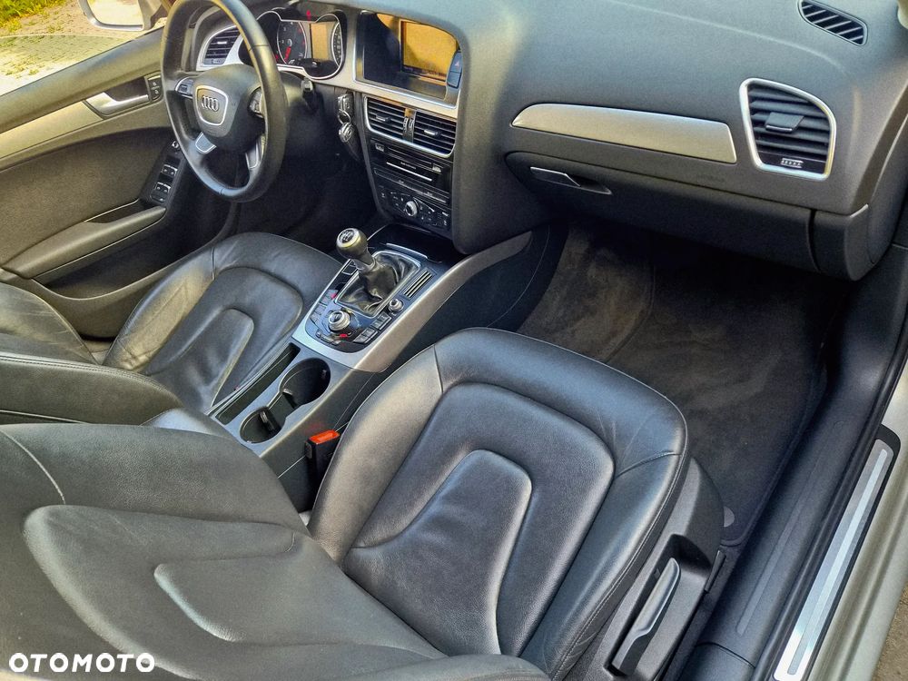 Audi A4 Avant - 22