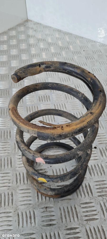 Toyota Rav4 II Sprężyny Tył - 6