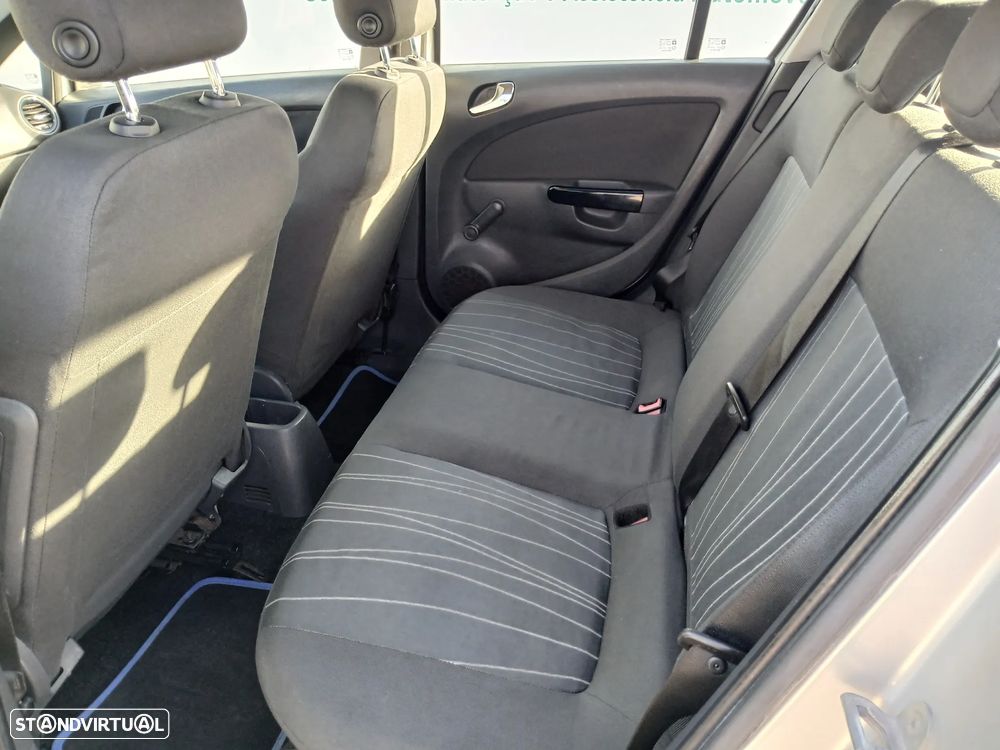 Opel Corsa 1.2 Enjoy - 16