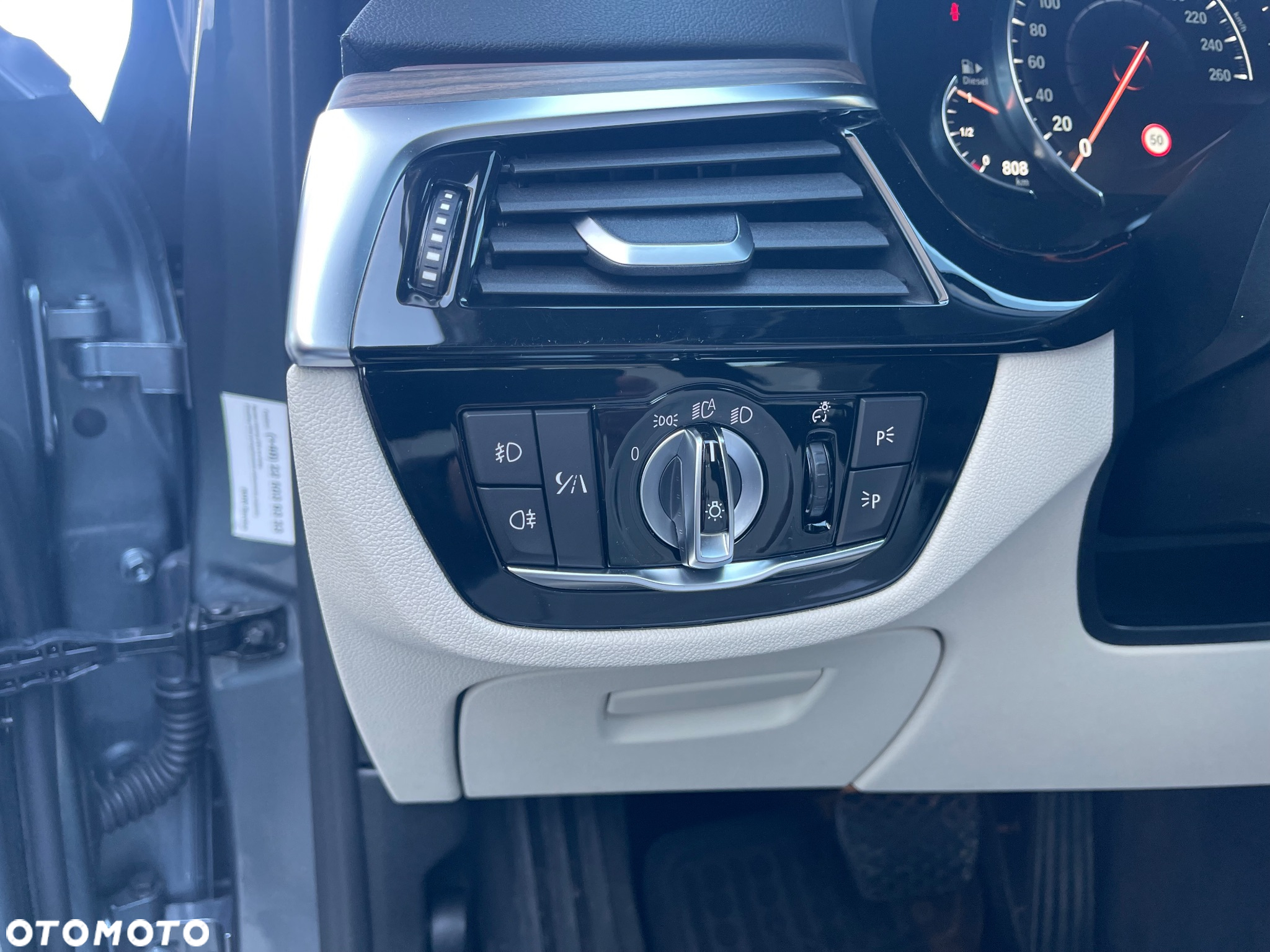 BMW Seria 5 520d xDrive Luxury Line - 16