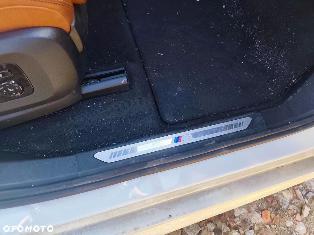 BMW X5 xDrive45e - 17