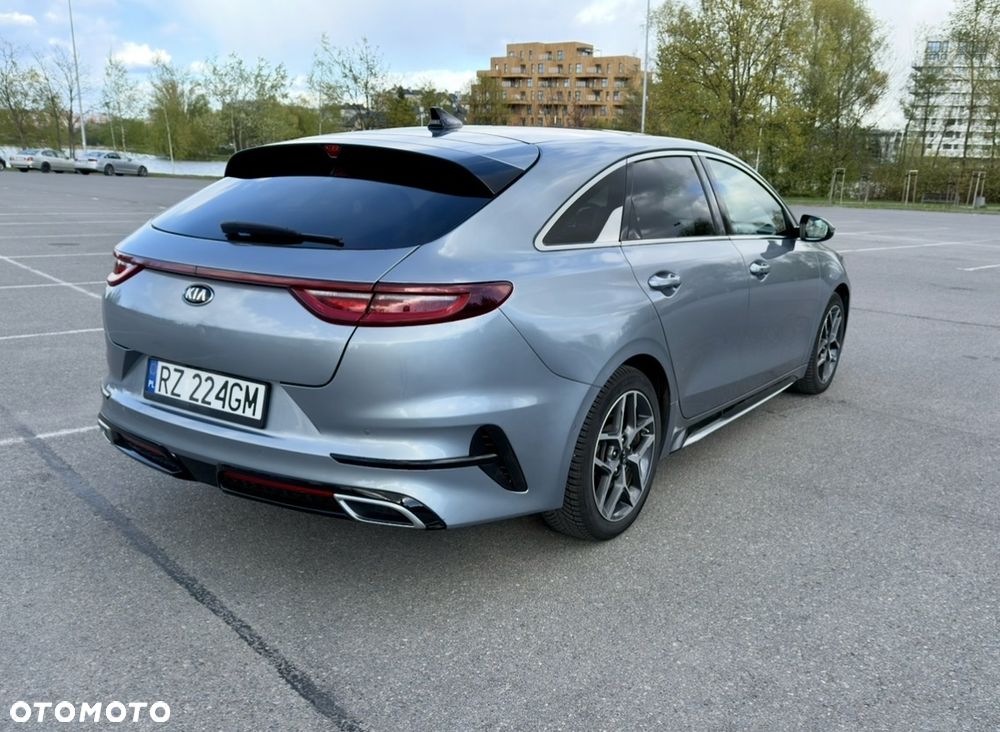 Kia ProCeed 1.6 CRDi DCT7 SCR GT LINE - 6