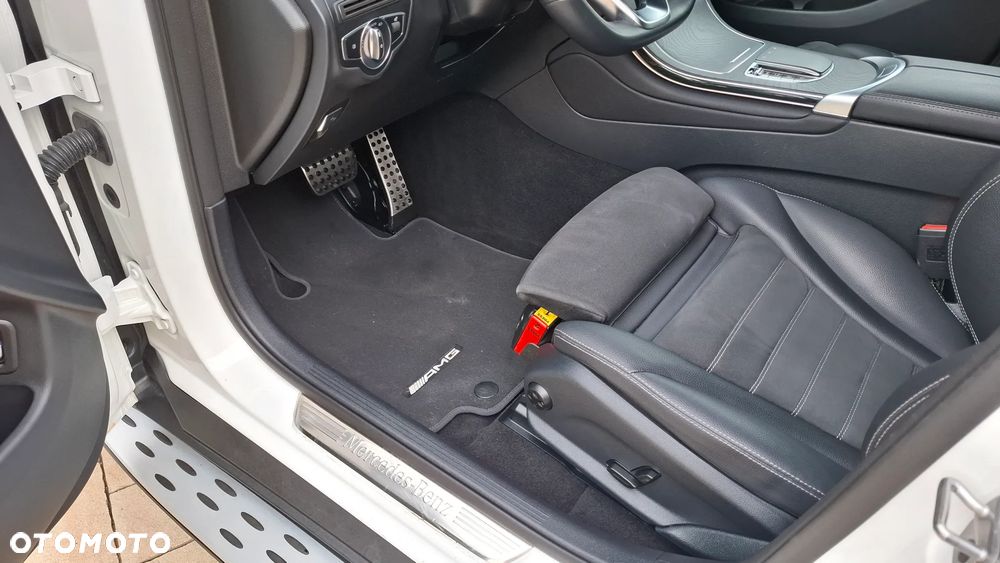 Mercedes-Benz GLC 200 d 4-Matic Business Edition - 21