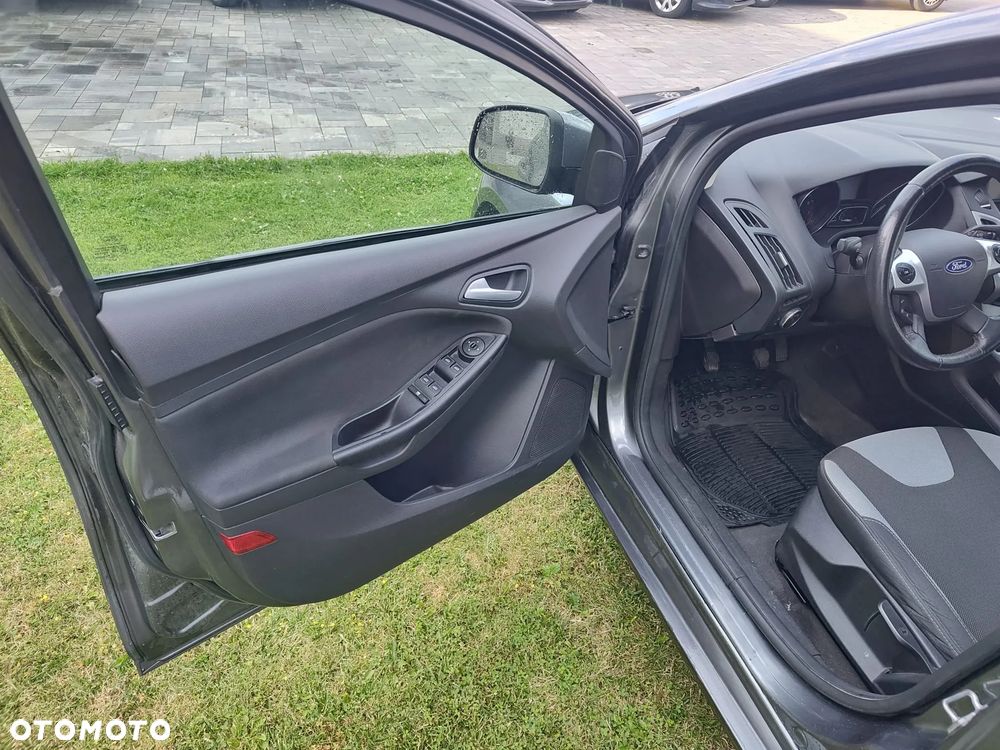 Ford Focus - 9