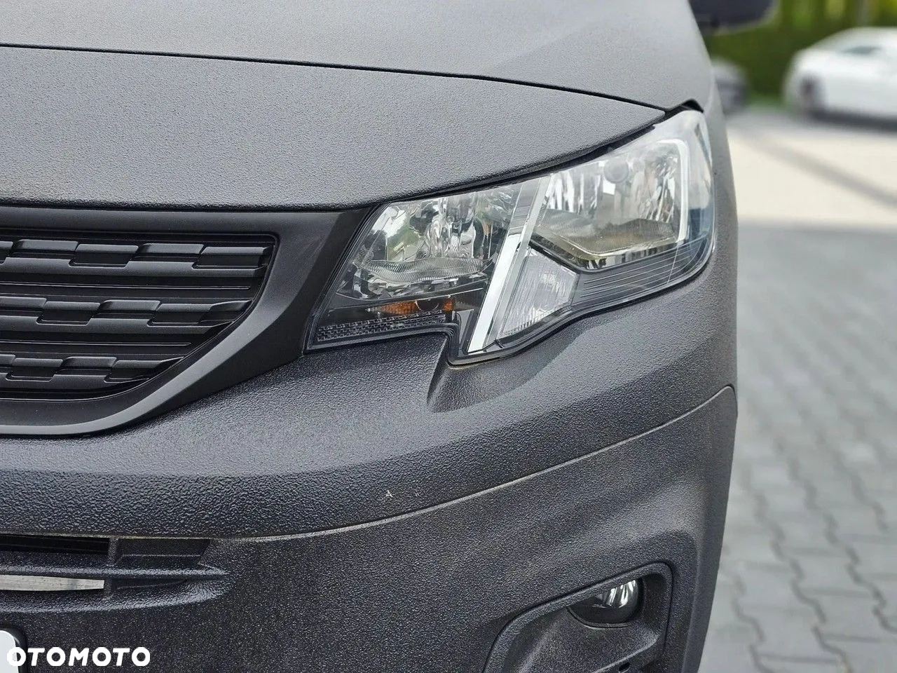 Peugeot Partner / Rifter Long IZOTERMA Chłodnia Mroźnia Zabudowa Firmy: GRUAU Salon Polska BEZWYPADKOWY Serwisowany w ASO Ładny Zadbany Faktura Vat 23% - 6