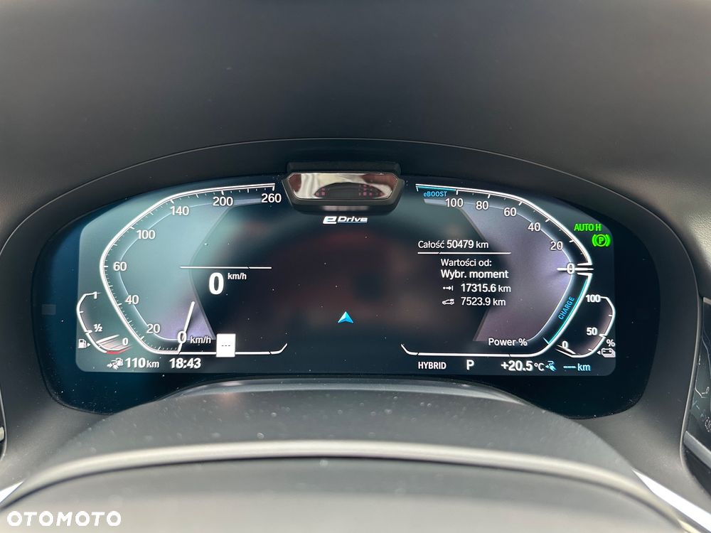 BMW Seria 7 745Le xDrive - 24