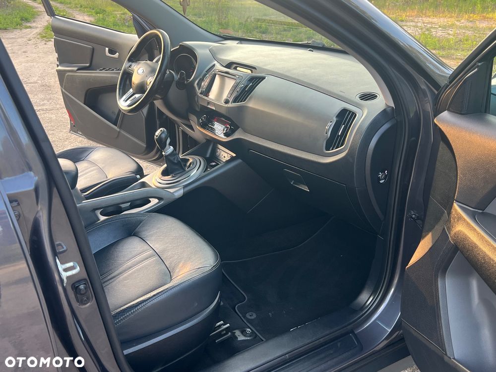 Kia Sportage 2.0 GDI L AWD - 12