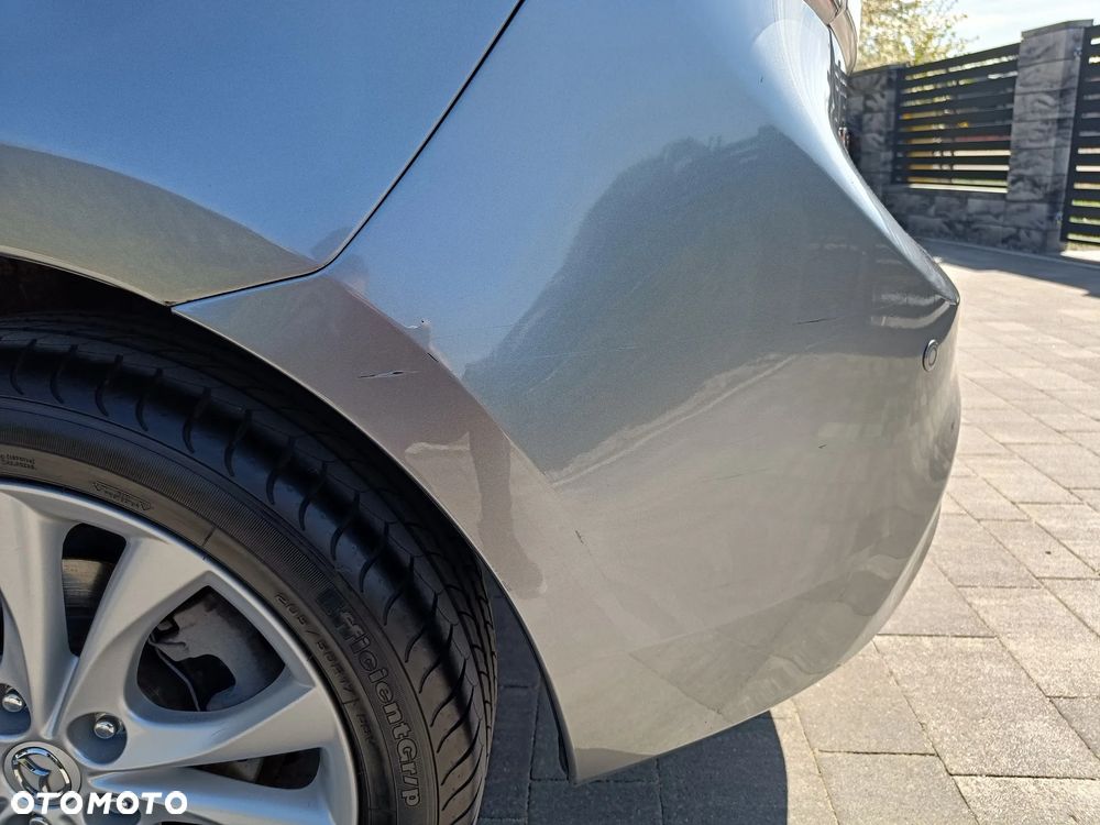 Mazda 3 2.0 Sport - 12