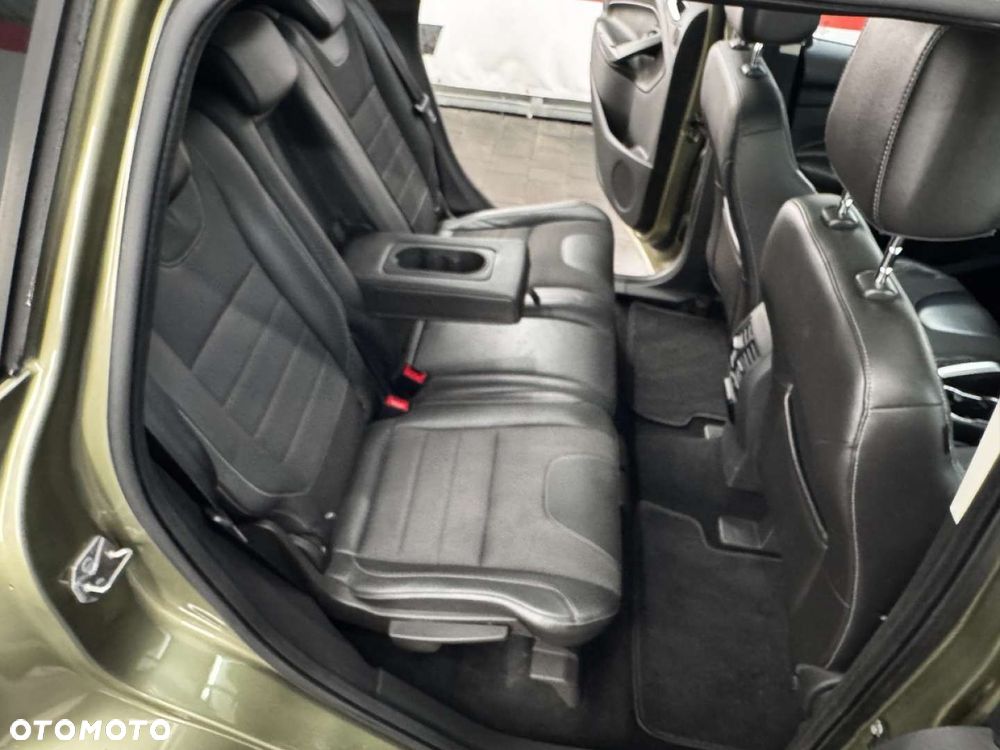 Ford Kuga - 39
