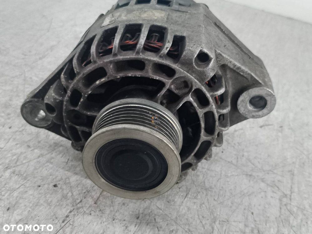 ALTERNATOR OPEL ASTRA H 1.9 CDTI - 2